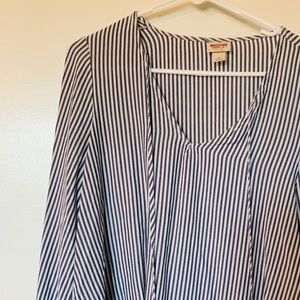 Long sleeve striped bell sleeve top